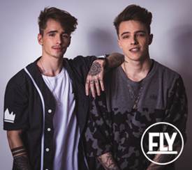 Fly assina contrato com Universal Music