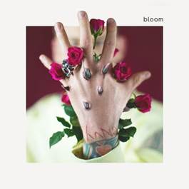 Novo disco de Machine Gun Kelly, “bloom”, já está disponível para pré-venda. Fãs ganharam de presente a inédita “Trap Paris”. Ouça!