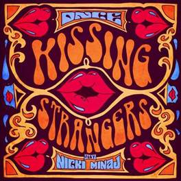 DNCE e Nicki Minaj estão juntos em novo single, “Kissing Strangers”. Ouça agora!