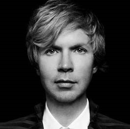 Beck lança single e vídeo de novo disco. Assista “Up All Night”!