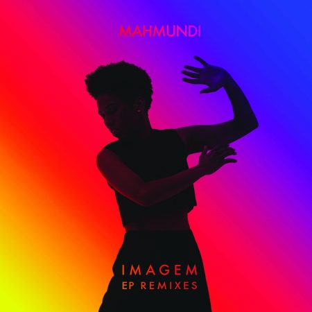 A cantora Mahmundi lança o EP “Imagem – Remixes”, com cinco versões para a faixa título