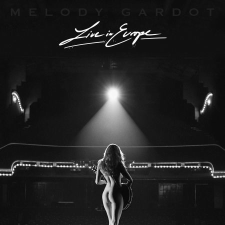 Melody Gardot lança nova versão de “Over The Rainbow “ e anuncia seu primeiro álbum ao vivo