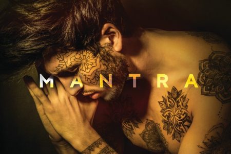 Sebastian Yatra recebe Certificado de Platina em menos de um mês desde o lançamento de seu disco de estreia, “Mantra”