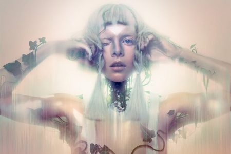 Aurora lança EP de remixes do single “Queendom”. Confira!
