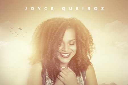 Joyce Queiroz lança “No Deserto Te Encontrei”, seu single de estreia pela Universal Music Christian Group