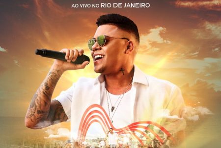 Tá tudo dominado! Com o hit “Atrasadinha”, o cantor Felipe Araújo é número 1 nas rádios do Brasil, no Spotify, Deezer e Apple Music