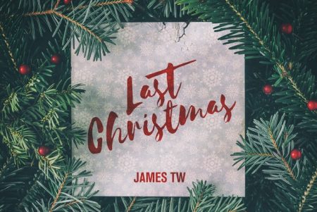 O cantor britânico James TW lança sua versão para o clássico de Natal “Last Christmas”. Ouça!