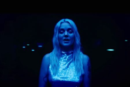 Em clima disco, Tove Lo disponibiliza o videoclipe de “Cycles”