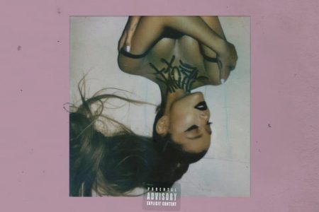 O hit mundial “thank u, next” e sua recém-lançada música “7 rings” fazem parte do repertório do novo álbum da estrela Ariana Grande, já em pré-venda