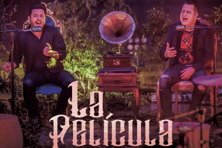 A dupla Bruno & Marrone lança o álbum “La Película” e o single e vídeo de “Deja”, com a participação de Edith Marquez. Assista a outros 12 vídeos