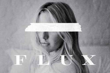 ELLIE GOULDING APRESENTA A MÚSICA “FLUX”, EM TODAS AS PLATAFORMAS DIGITAIS