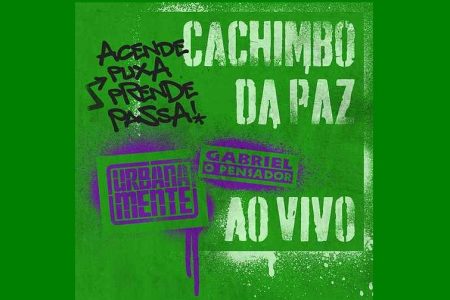 O RAPPER GABRIEL O PENSADOR LANÇA A VERSÃO AO VIVO DA MÚSICA “CACHIMBO DA PAZ”, NO CANAL URBANAMENTE