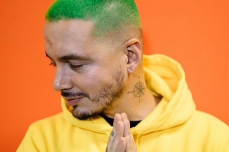 J BALVIN ALCANÇA O PRIMEIRO LUGAR NAS RÁDIOS DO MÉXICO, COM SEU SINGLE “REGGAETON”