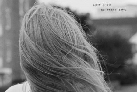 A CANTORA INGLESA LUCY ROSE DISPONIBILIZA SEU QUARTO ÁLBUM DE ESTÚDIO, “NO WORDS LEFT”