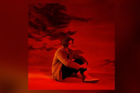 LEWIS CAPALDI APRESENTA O ÁLBUM “DIVINELY UNINSPIRED TO A HELLISH EXTENT”, EM TODAS AS PLATAFORMAS DIGITAIS