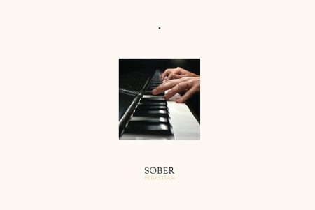 O ARTISTA FRANCÊS SEBASTIAN LANÇA SUA NOVA MÚSICA, “SOBER”, COM A COLABORAÇÃO DE BAKAR