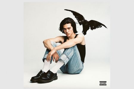 O CANTOR CONAN GRAY LANÇA SEU ÁLBUM DE ESTREIA, “KID KROW”. CONFIRA O CLIPE DE “WISH YOU WERE SOBER”