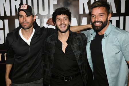 SEBASTIÁN YATRA PARTICIPA DA TURNÊ CONJUNTA DE ENRIQUE IGLESIAS E RICKY MARTIN