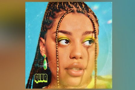 “GLUE” É A NOVA CANÇÃO DA CANTORA LIL HALIMA, DISPONIBILIZADA EM TODOS OS APLICATIVOS DE MÚSICA