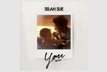 CONHEÇA A CANTORA E COMPOSITORA SUECA SELAH SUE, QUE APRESENTA A MÚSICA “YOU”