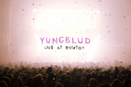 ASSISTA AO VÍDEO COMPLETO DO SHOW “LIVE AT BRIXTON ACADEMY”, DE YUNGBLUD