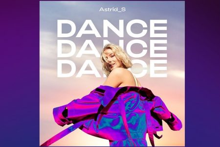 A CANTORA E COMPOSITORA NORUEGUESA ASTRID S LANÇA A CANÇÃO “DANCE DANCE DANCE”. ASSISTA TAMBÉM AO VIDEOCLIPE