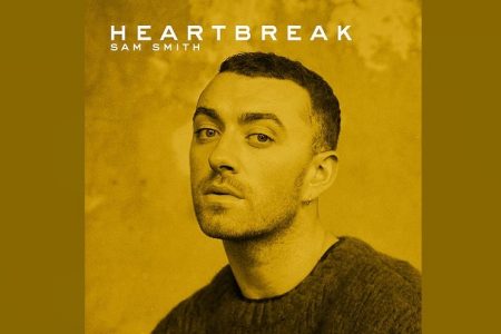 SAM SMITH A APRESENTA COMPILAÇÃO TEMÁTICA “HEARTBREAK”. OUÇA AGORA!