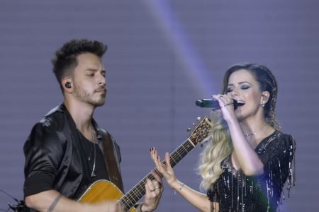 SANDY & JUNIOR DISPONIBILIZAM O VÍDEO DE “LIBERTAR”, GRAVADO AO VIVO DURANTE A TURNÊ “NOSSA HISTÓRIA”