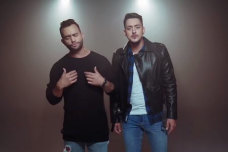 PARTE DO ÁLBUM “VOLTA MARCADA”, JÁ ESTÁ DISPONÍVEL O VÍDEO DE “FELIZ SEM MIM”, DE JUAN MARCUS E VINÍCIUS