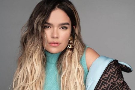 KAROL G ENCERRA MEMORAVELMENTE 2020, COM SUA PARTICIPAÇÃO NA CELEBRAÇÃO GLOBAL DE FIM DE ANO DOS ORIGINAIS DO YOUTUBE, “HELLO 2021”