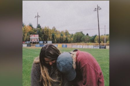 JEREMY ZUCKER LANÇA A FAIXA “THIS IS HOW YOU FALL IN LOVE”