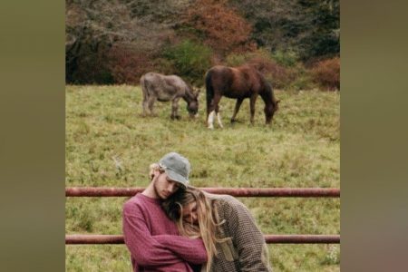 JEREMY ZUCKER CONTA COM A PARTICIPAÇÃO DE CHELSEA CUTLER NO EP “BRENT II”