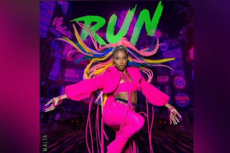 JÁ ESTÁ DISPONÍVEL EM TODOS OS APLICATIVOS DE MÚSICA “RUN”, NOVO SINGLE E CLIPE DE MALÍA