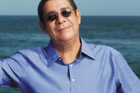 NO ANIVERSÁRIO DE 62 ANOS DE ZECA PAGODINHO O PRESENTE É PARA OS FÃS