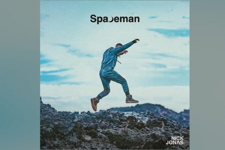 O ASTRO NICK JONAS LANÇA “SPACEMAN”, SEU MAIS NOVO ÁLBUM SOLO