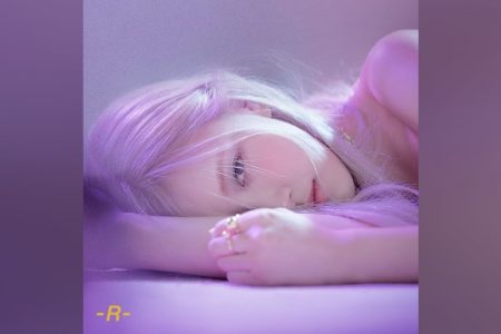 ROSÉ, DO BLACKPINK, ACABA DE ESTREAR SEU ANTECIPADO PRIMEIRO PROJETO SOLO, “R”, JÁ DISPONÍVEL EM TODAS AS  PLATAFORMAS DE STREAMING