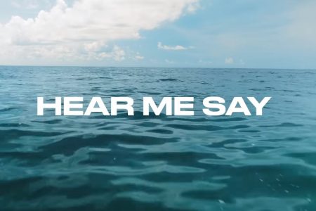 “HEAR ME SAY”, HIT COLABORATIVO DE JONAS BLUE E LÉON, GANHA SEU REGISTRO AUDIOVISUAL