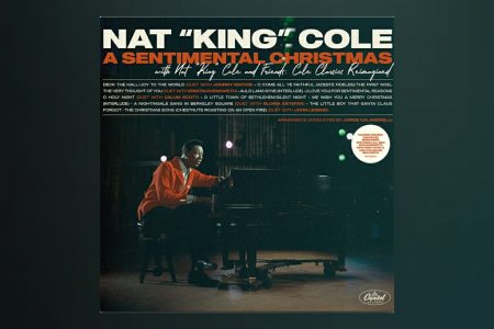 CONHEÇA A PARCERIA PÓSTUMA DE NAT KING COLE E JOHN LEGEND NA CANÇÃO “THE CHRISTMAS SONG (CHESTNUTS ROASTING ON AN OPEN FIRE)”