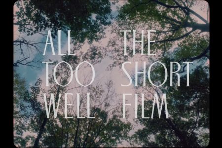 TAYLOR SWIFT ESTREIA O CURTA “ALL TOO WELL: THE SHORT FILM”, QUE JÁ SOMA MAIS DE 34 MILHÕES DE VIEWS, E DISPONIBILIZA DUAS VERSÕES KARAOKÊ DA FAIXA