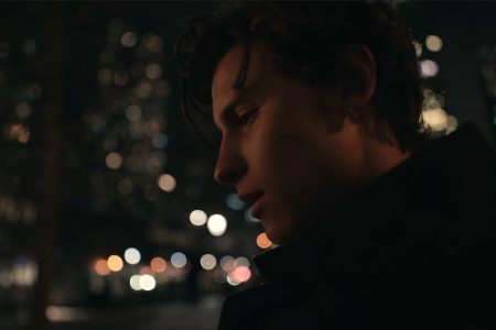 SHAWN MENDES LANÇA O VIDEOCLIPE OFICIAL DE SEU NOVO SINGLE, “IT’LL BE OKAY”