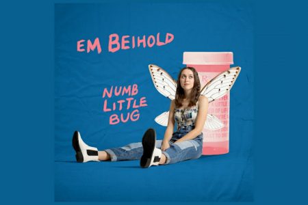 CONHEÇA EM BEIHOLD, NOVO NOME DO POP, QUE ESTÁ CONQUISTANDO AS PARADAS MUNDIAIS COM O SINGLE “NUMB LITTLE BUG”