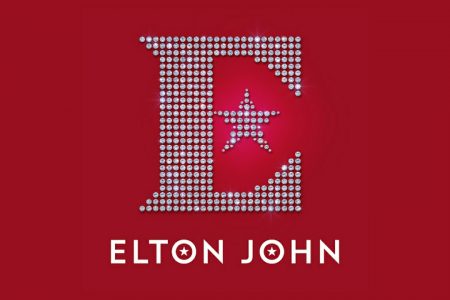 CELEBRANDO O ANIVERSÁRIO DE 75 ANOS DE SIR ELTON JOHN, HOJE É APRESENTADA A VERSÃO DELUXE DE “DIAMONDS”