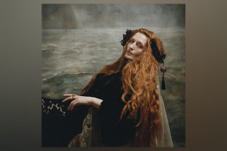 FLORENCE + THE MACHINE ANUNCIA O LANÇAMENTO DE “MERMAIDS” PARA O DIA 21 DE ABRIL