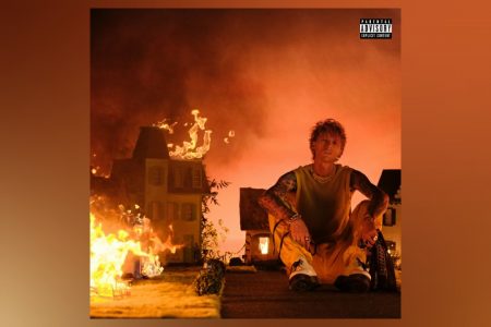 MACHINE GUN KELLY TRAZ A PARTICIPAÇÃO DE GLAIVE EM “MORE THAN LIFE”