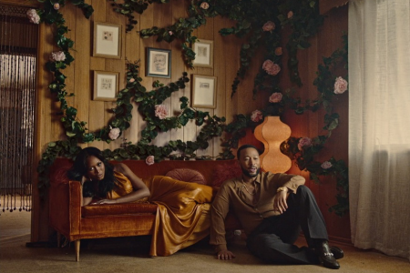 ASSISTA AO VIDEOCLIPE DE “HONEY”, COLABORAÇÃO DE JOHN LEGEND E MUNI LONG