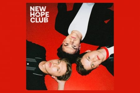 CONHEÇA OS SINGLES “CALL ME A QUITTER” E “WHATEVER”, NOVOS TRABALHOS DO GRUPO NEW HOPE CLUB