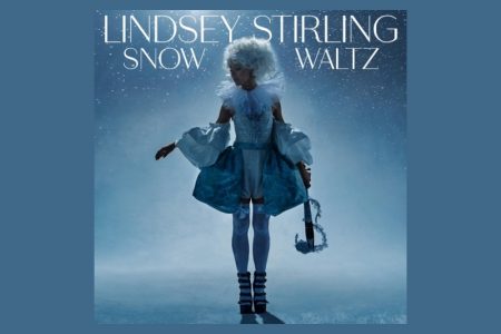 APÓS O SUCESSO DO SINGLE “ICE STORM”, A VIOLINISTA LINDSEY STIRLING APRESENTA O ÁLBUM “SNOW WALTZ”