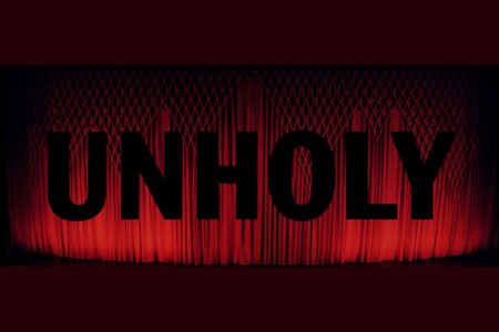AO MELHOR ESTILO MOULIN ROUGE, O VIDEOCLIPE DE “UNHOLY”, HIT COLABORATIVO DE SAM SMITH E KIM PETRAS JÁ ESTÁ DISPONÍVEL