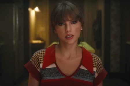 TAYLOR SWIFT ENTRA PARA A HISTÓRIA COMO PRIMEIRA ARTISTA A DOMINAR O TOP 10 INTEIRO DA PARADA BILLBOARD HOT 100