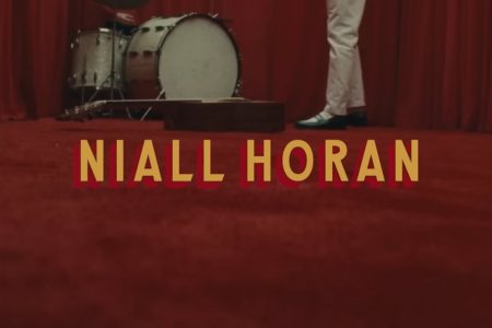 NIALL HORAN ESTREIA O VIDEOCLIPE DE SEU MAIS NOVO SINGLE, “HEAVEN”